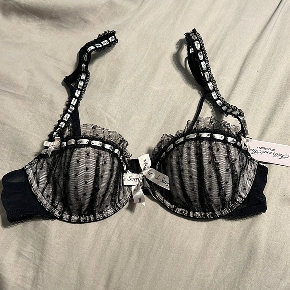 La Senza Frilly Bra - Picture 1 of 1